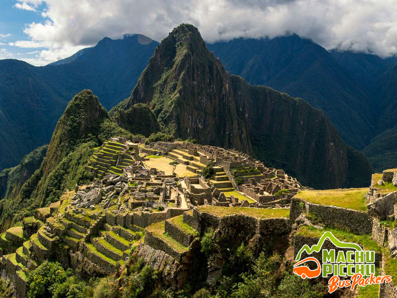 Machu Picchu en Bus por Hidroeléctrica