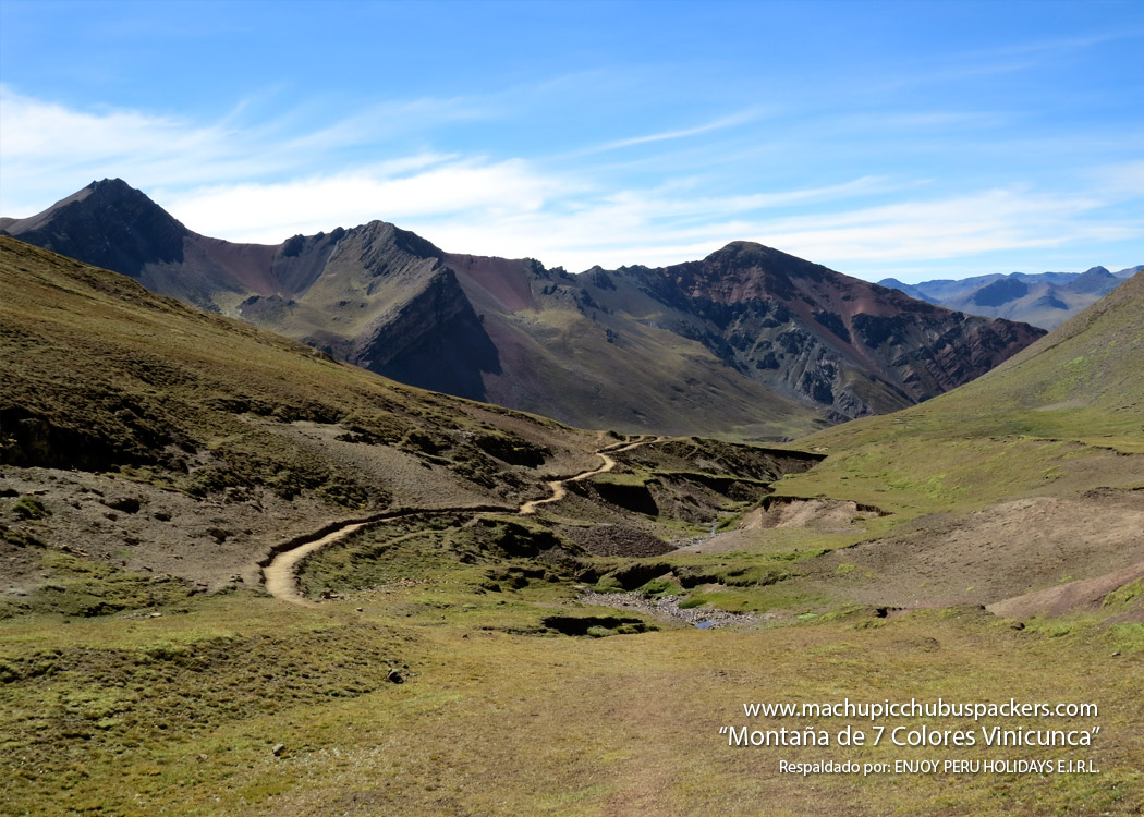Vinicunca Rainbow Mountain - Cerro Colorado Vinicunca