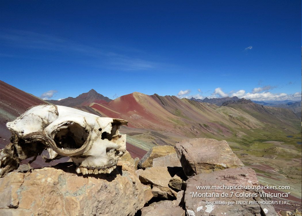 Vinicunca Rainbow Mountain - Cerro Colorado Vinicunca